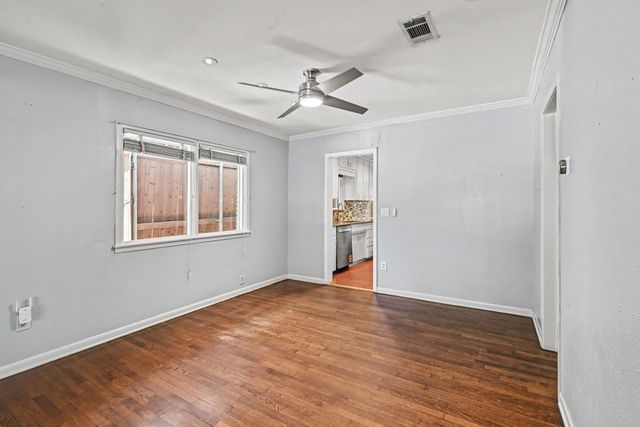 4012 W 6th Street, Fort Worth, TX 76107