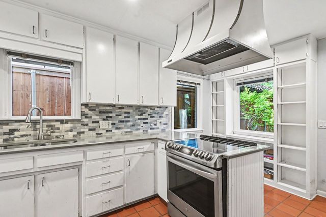 4012 W 6th Street, Fort Worth, TX 76107