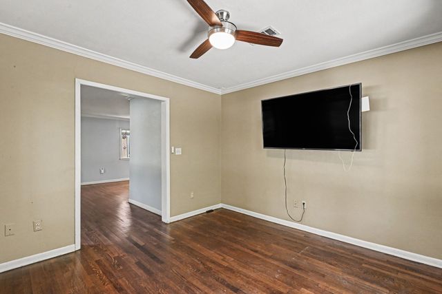 4012 W 6th Street, Fort Worth, TX 76107