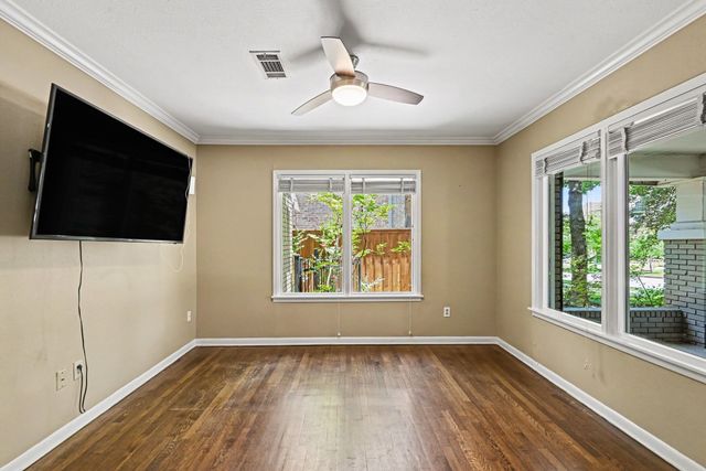 4012 W 6th Street, Fort Worth, TX 76107