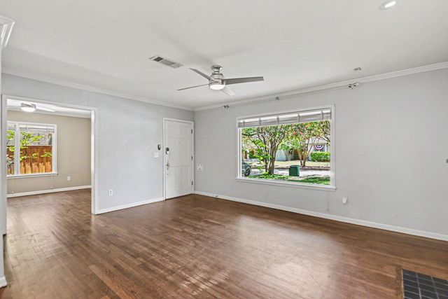 4012 W 6th Street, Fort Worth, TX 76107