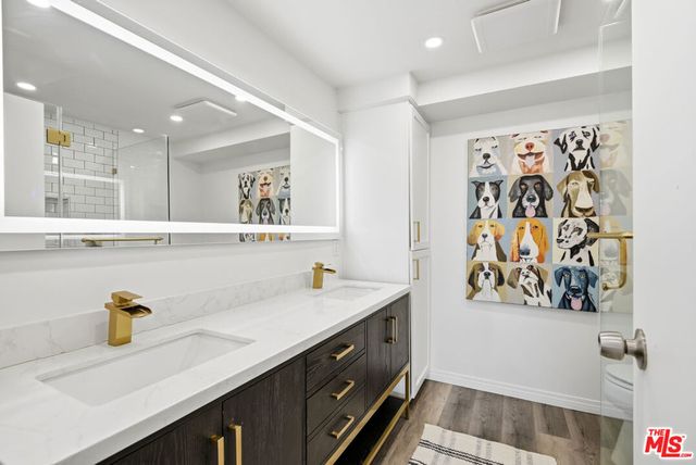 7135 Hollywood Boulevard 206, Los Angeles, CA 90046