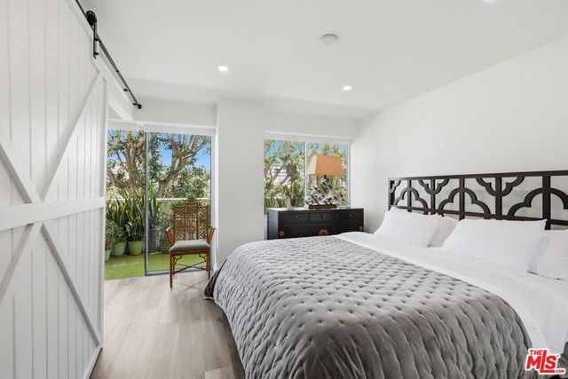 7135 Hollywood Boulevard 206, Los Angeles, CA 90046
