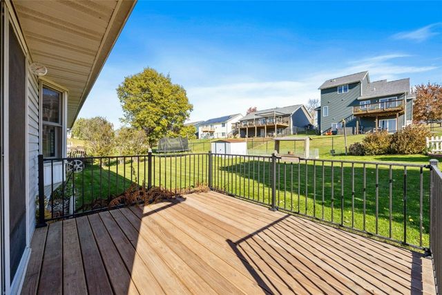 3737 Monarch Drive SW, Cedar Rapids, IA 52404