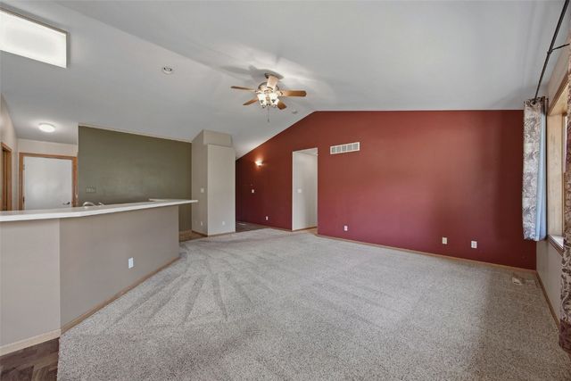 3737 Monarch Drive SW, Cedar Rapids, IA 52404