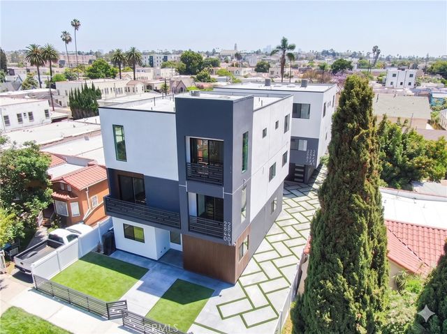2840 Wellington Road, Los Angeles, CA 90016