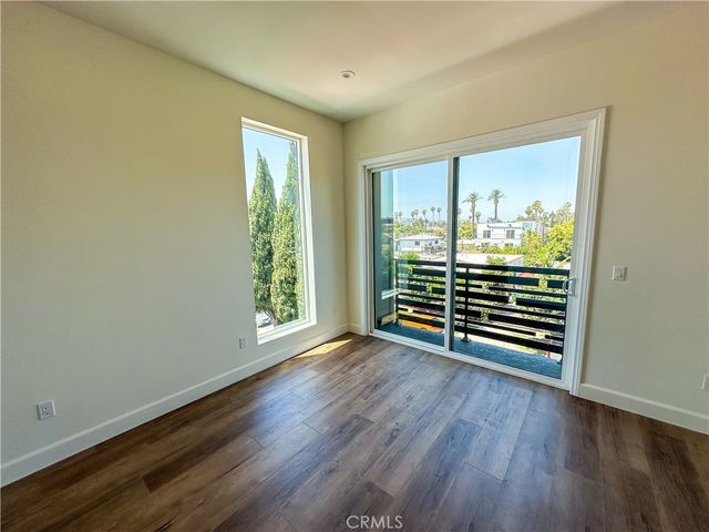 2840 Wellington Road, Los Angeles, CA 90016