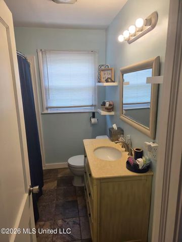 1228 32nd Avenue, Gulfport, MS 39501
