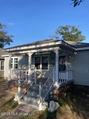 1228 32nd Avenue, Gulfport, MS 39501