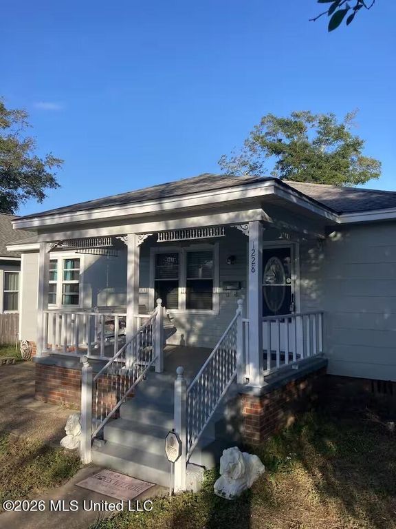 1228 32nd Avenue, Gulfport, MS 39501
