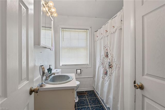 114 Drew RD, Williamsburg, VA 23185