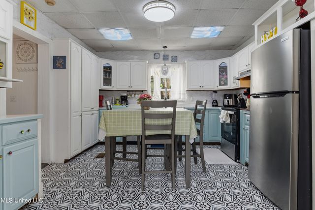 1127 19th Street, Gulfport, MS 39501