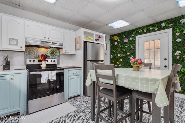 1127 19th Street, Gulfport, MS 39501