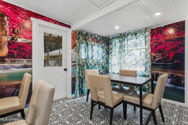 1127 19th Street, Gulfport, MS 39501