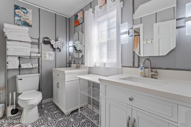 1127 19th Street, Gulfport, MS 39501