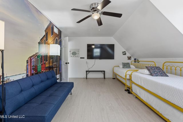 1127 19th Street, Gulfport, MS 39501