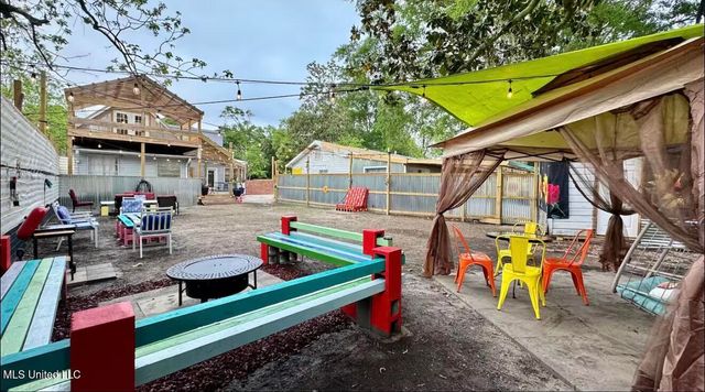 1127 19th Street, Gulfport, MS 39501