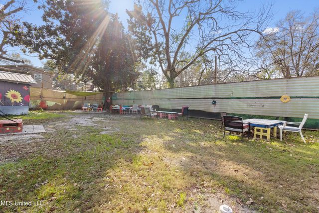 1127 19th Street, Gulfport, MS 39501