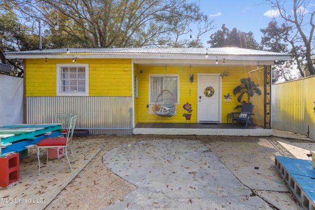 1127 19th Street, Gulfport, MS 39501