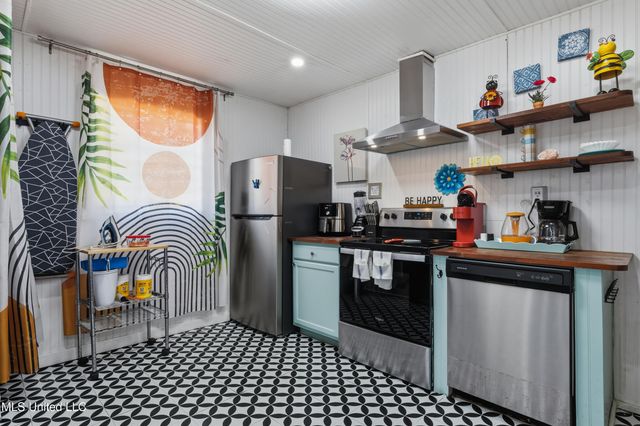 1127 19th Street, Gulfport, MS 39501