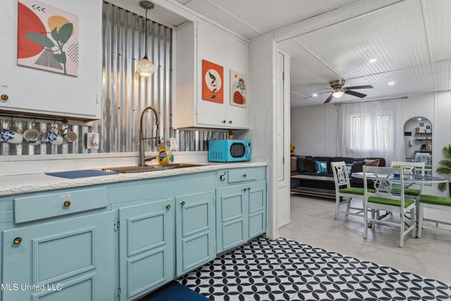 1127 19th Street, Gulfport, MS 39501