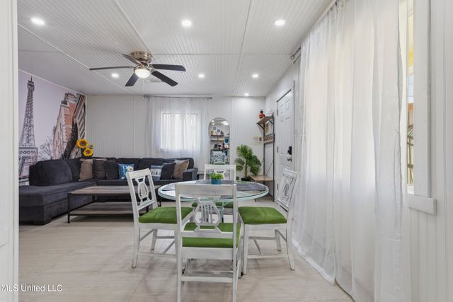 1127 19th Street, Gulfport, MS 39501