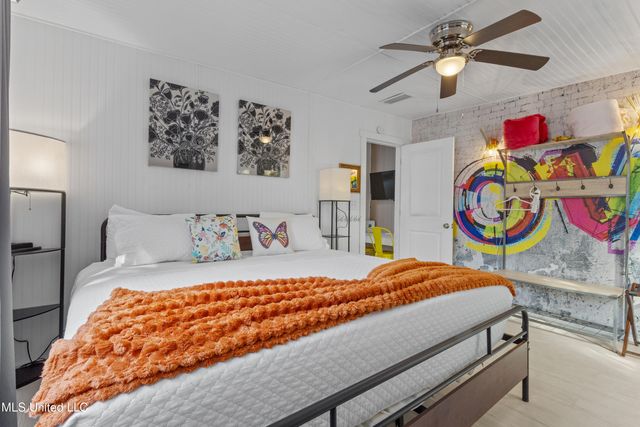 1127 19th Street, Gulfport, MS 39501