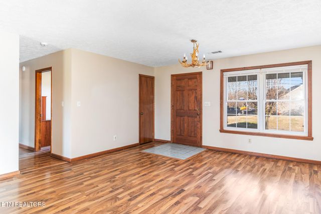 113 Sunflower Loop, Seymour, TN 37865