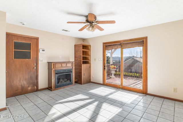 113 Sunflower Loop, Seymour, TN 37865