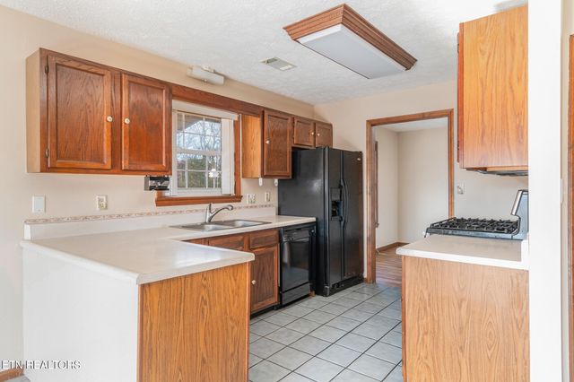 113 Sunflower Loop, Seymour, TN 37865