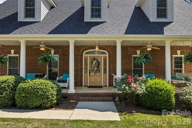 710 Sleepy Hollow Road, Midland, NC 28107