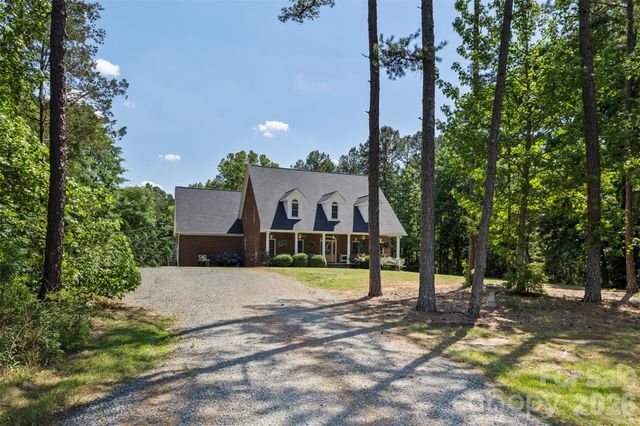 710 Sleepy Hollow Road, Midland, NC 28107