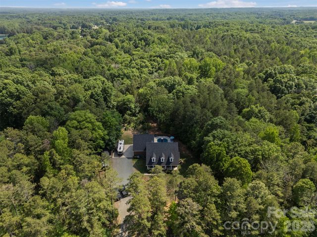 710 Sleepy Hollow Road, Midland, NC 28107