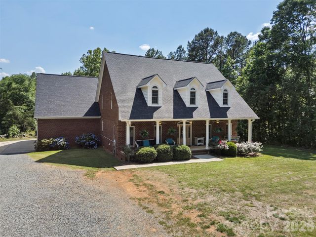710 Sleepy Hollow Road, Midland, NC 28107