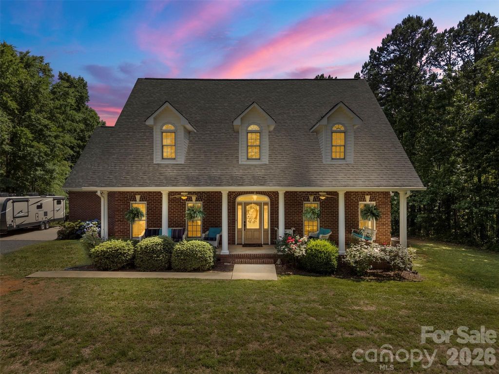 710 Sleepy Hollow Road, Midland, NC 28107