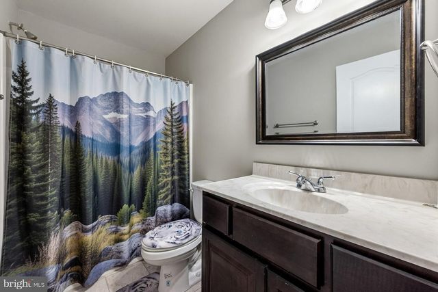 701 HICKORY TRL, Winchester, VA 22602