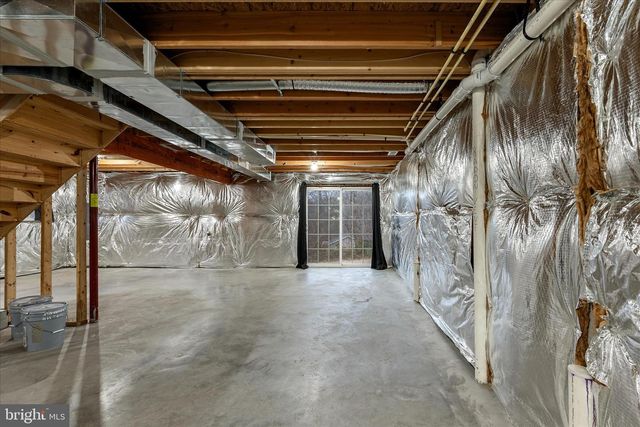 701 HICKORY TRL, Winchester, VA 22602