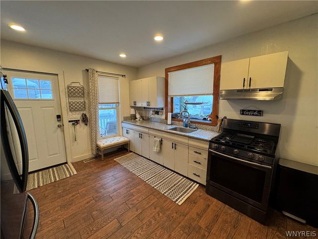 482 Hawley Street, Lockport City, NY 14094