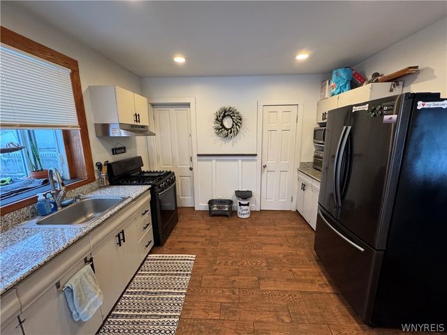 482 Hawley Street, Lockport City, NY 14094