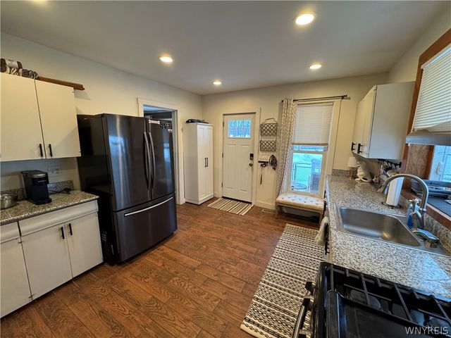 482 Hawley Street, Lockport City, NY 14094