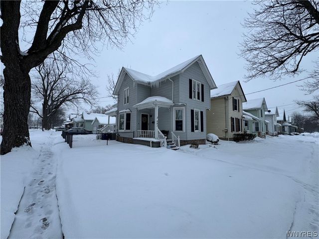 482 Hawley Street, Lockport City, NY 14094