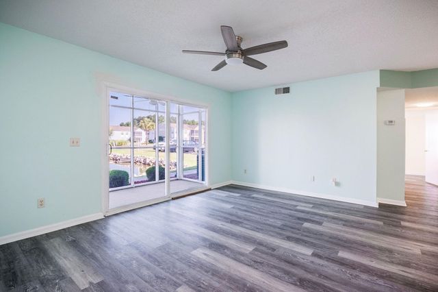 2225 Andover Dr Apt A, Surfside Beach, SC 29575
