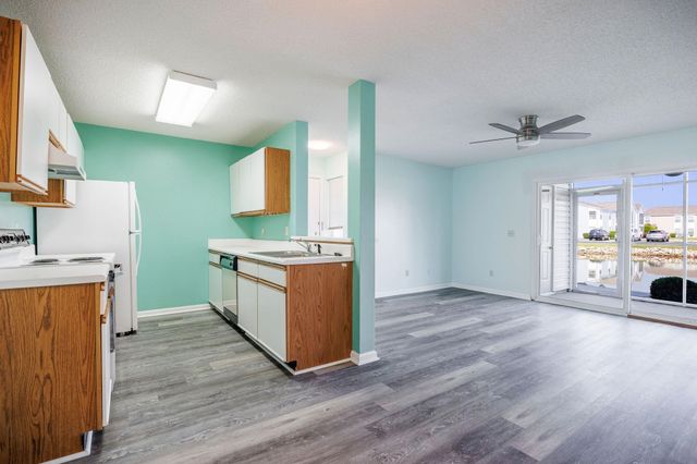 2225 Andover Dr Apt A, Surfside Beach, SC 29575