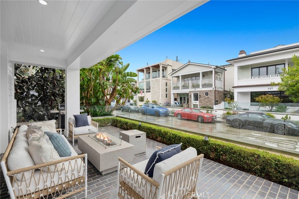 126 Ruby Avenue, Newport Beach, CA 92662 — photo 5