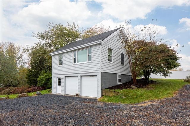 226 Turnpike Avenue, Portsmouth, RI 02871