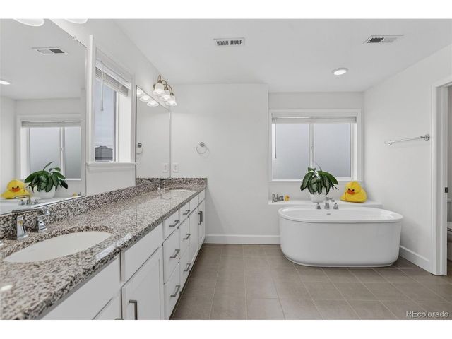 11697 Olathe St, Commerce City, CO 80022