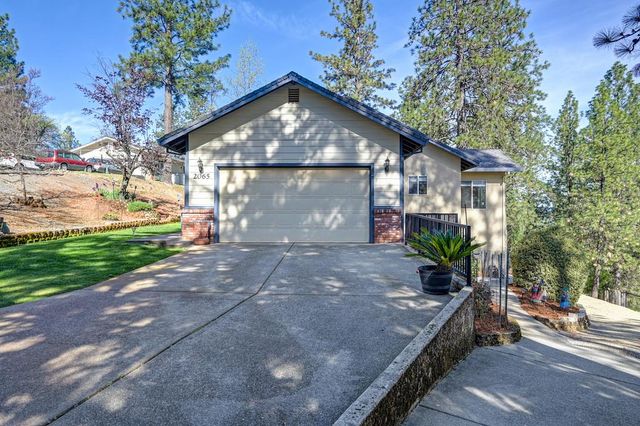 2065 Hotchkiss Ct, Cool, CA 95614