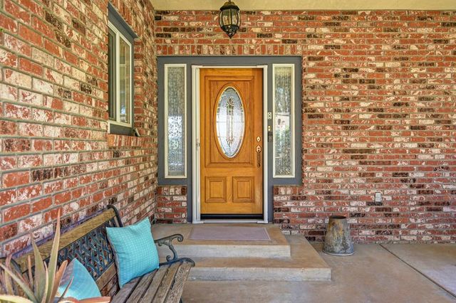 2065 Hotchkiss Ct, Cool, CA 95614