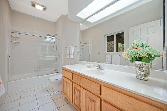 2065 Hotchkiss Ct, Cool, CA 95614