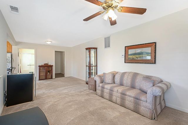 2065 Hotchkiss Ct, Cool, CA 95614